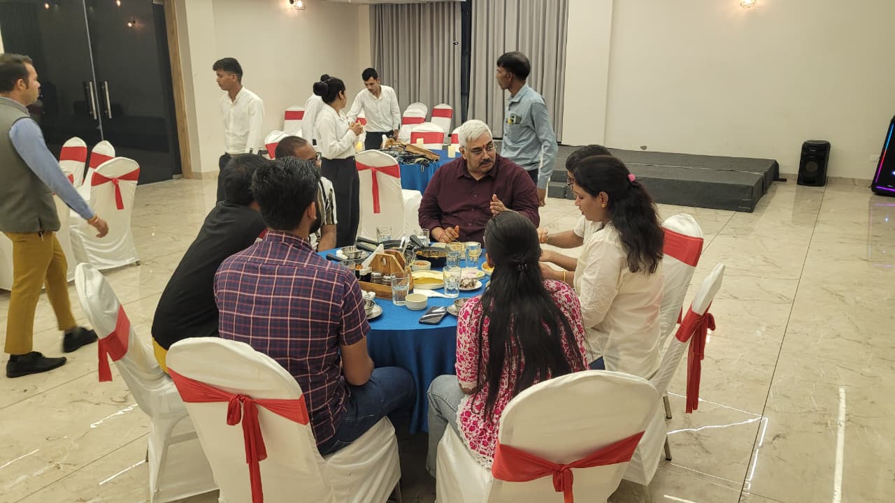 STLab team sharing a pleasant dinner